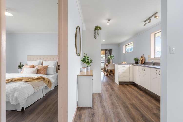 50 Solomon Street Brookfield_11