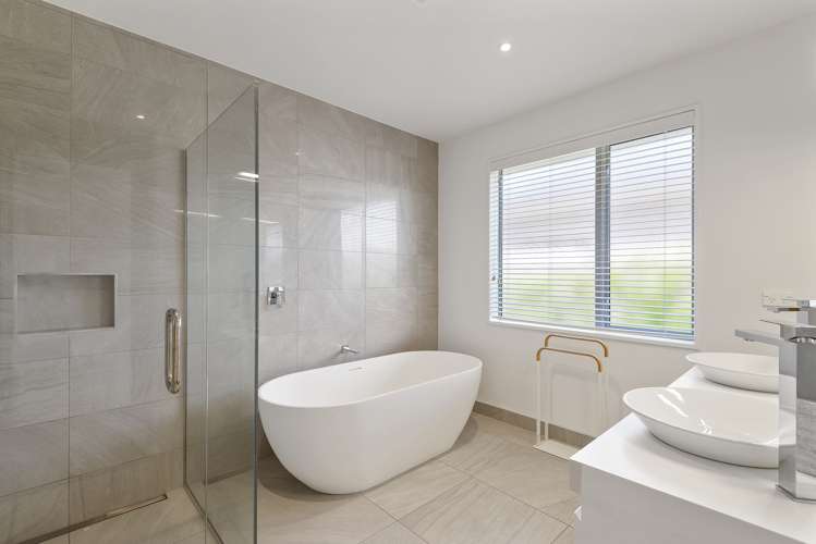 32 Faulks Drive Lincoln_16