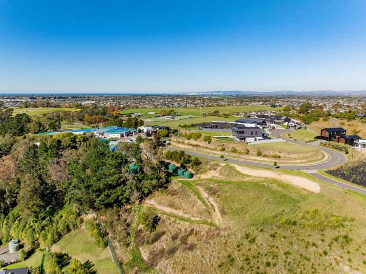 86 Oak Road Poraiti_10