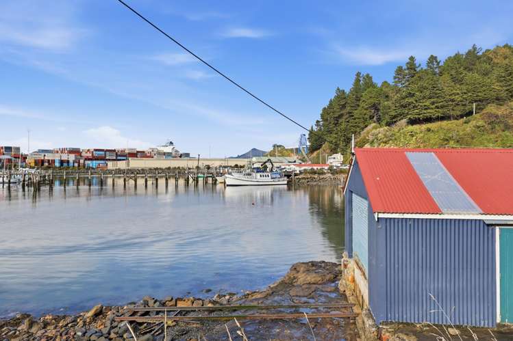 2 Boat Shed Careys Bay_16