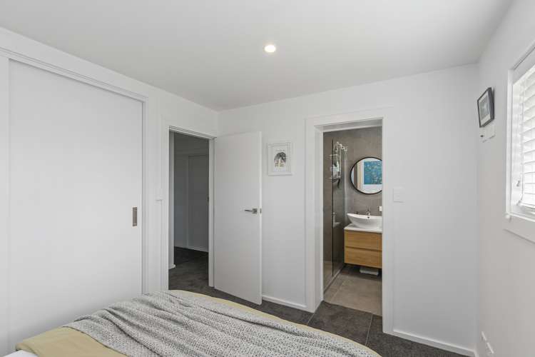98 Kaikoura Street Maupuia_14