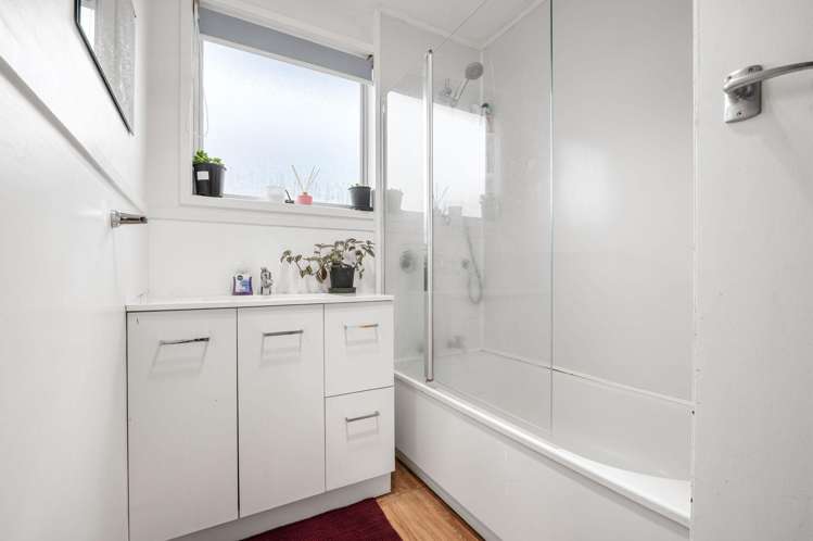 2A Melva Street Dinsdale_11
