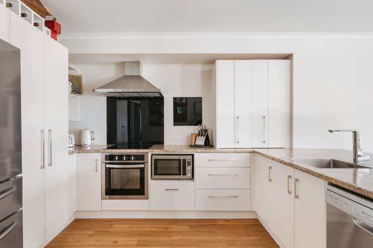 25 Grove Avenue Mount Maunganui_16