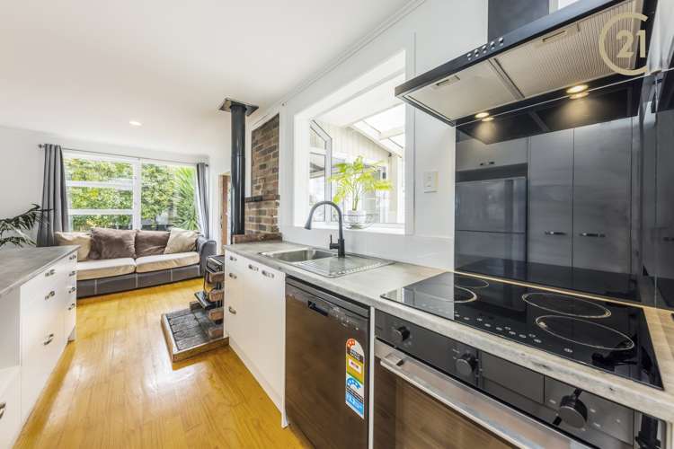 35 Tairere Crescent Rosehill_7