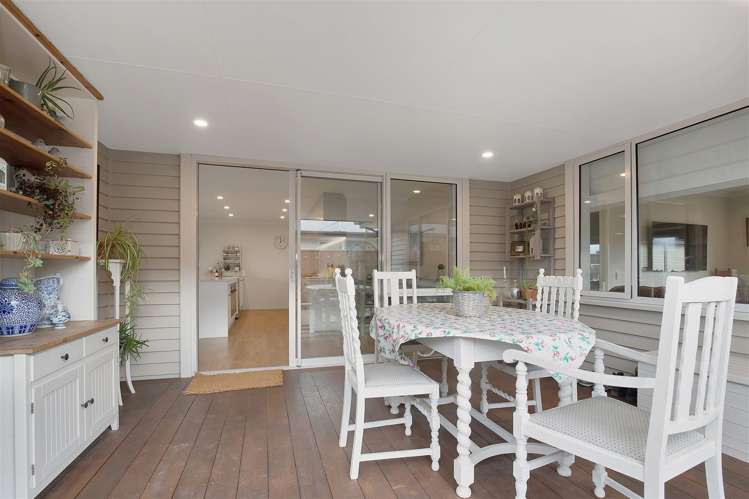 24 Pegasus Main Street Pegasus_24