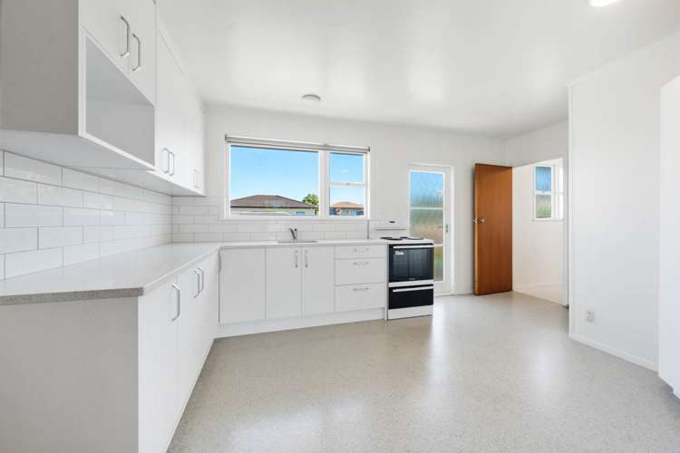 2/97 Pah Road Epsom_4