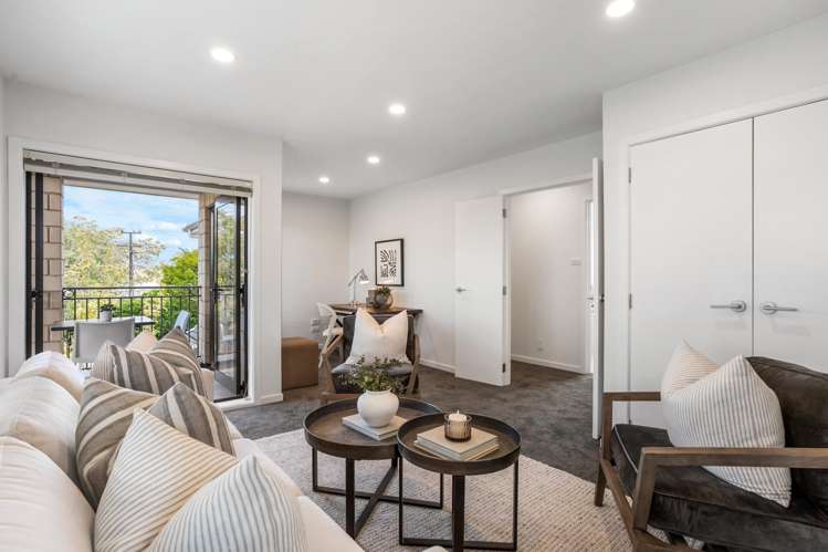 81 Owairaka Avenue Mount Albert_13