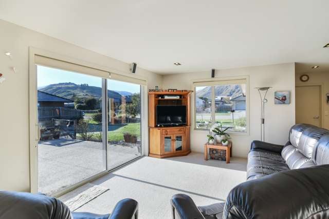 38 Quill Street Dalefield/Wakatipu Basin_1