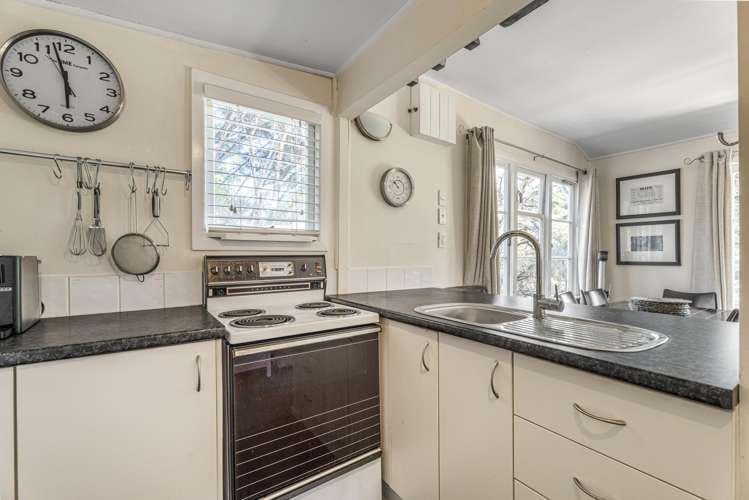 73 Anzac Road Waiheke Island_10