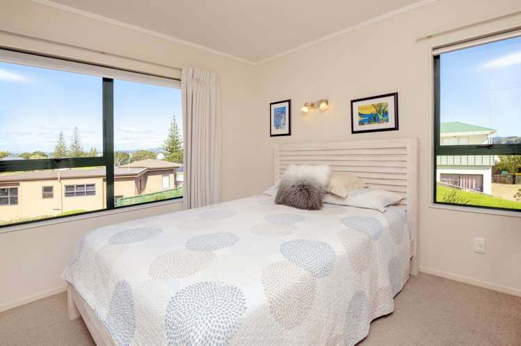 2 Elizabeth Street Ohope_16