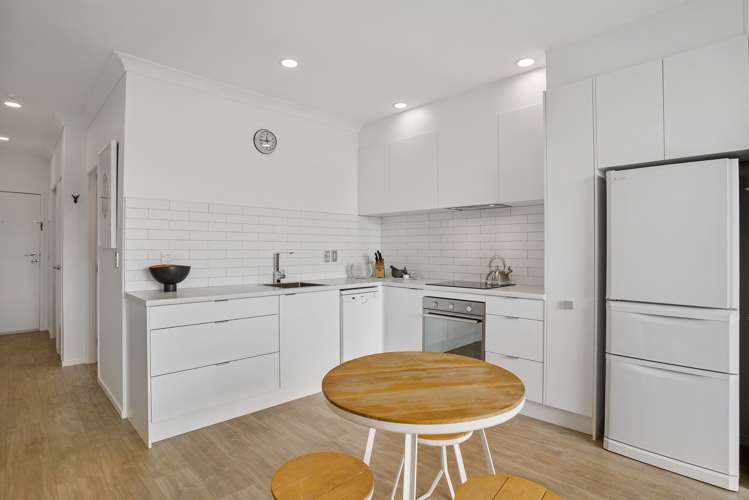 305/3 Morningside Drive Morningside_10