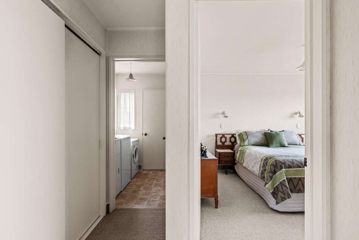 3/2 Anzac Avenue_5