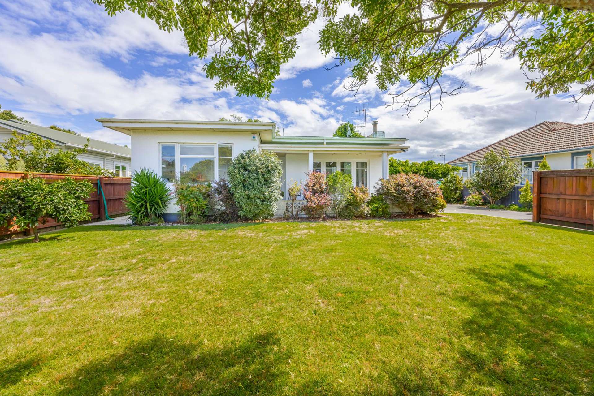 810 Frederick Street West Mahora_0