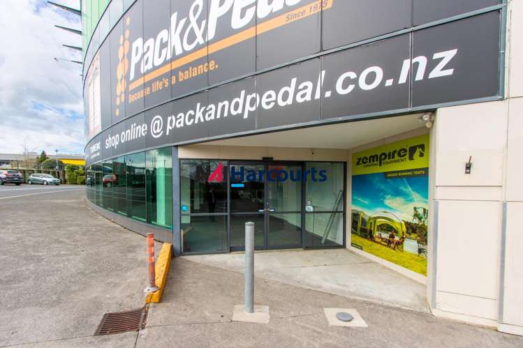 19A/140 Don Mckinnon Drive Albany_2