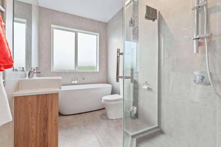 12 Dinning Road Riverhead_14