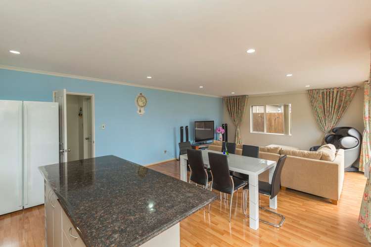 25 Maypark Crescent Flat Bush_16