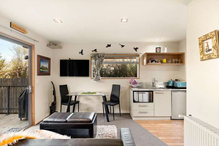 2 Morning Star Terrace Arthurs Point_17