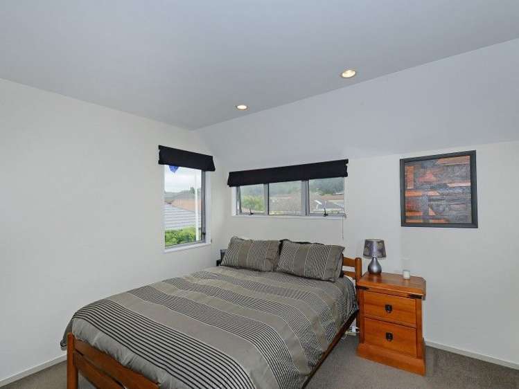 19a Saint Ronans Avenue Waterloo_16