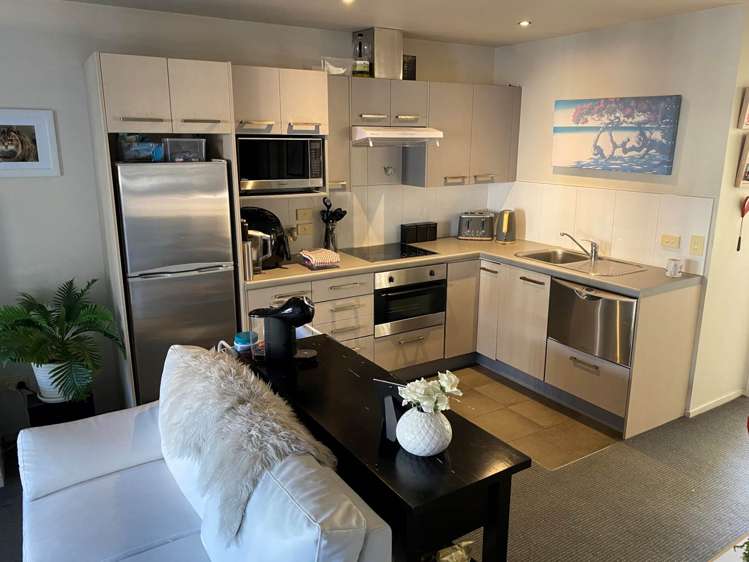 98a Michael Jones Drive Flat Bush_2