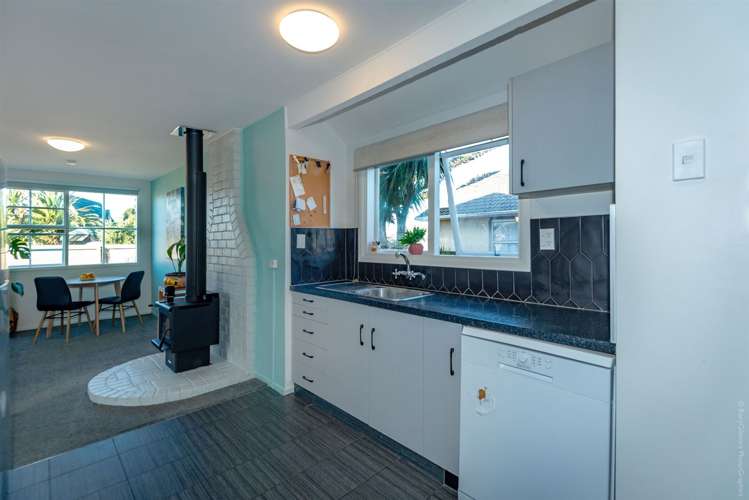 94 Rocking Horse Road Southshore_9