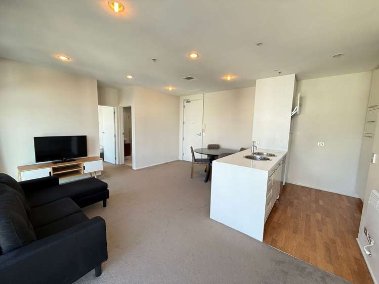 2 Beach Road Auckland Central_2