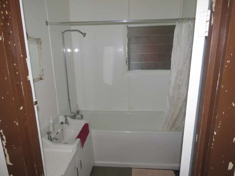 19 Fonblanque Street Westport_10