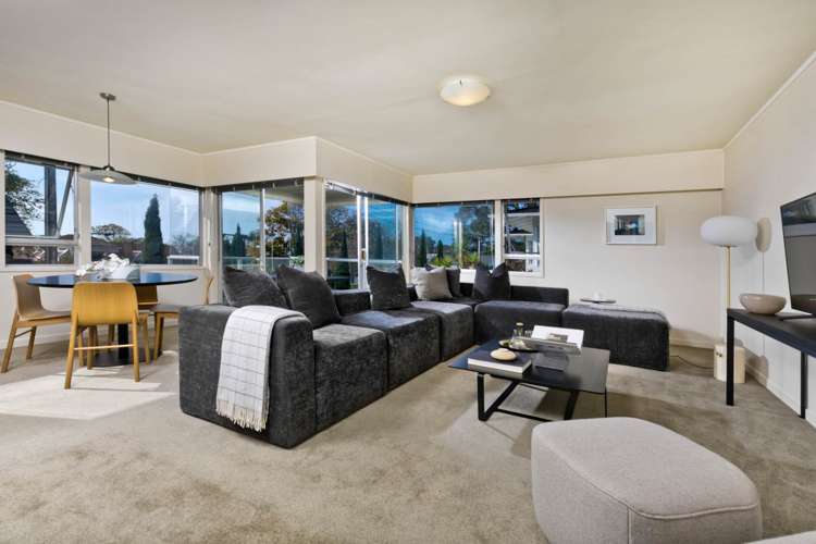 3/276 Hurstmere Road Takapuna_11