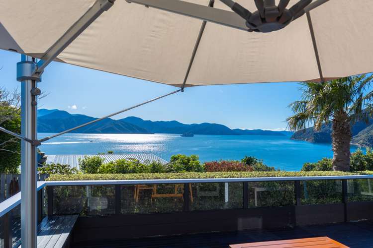 313 Port Underwood Road Whatamango Bay_18