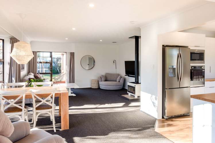 19 Keats Crescent Stoke_2