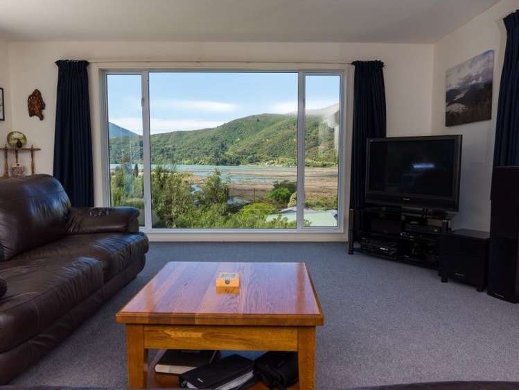 9 Beach Place Havelock_5