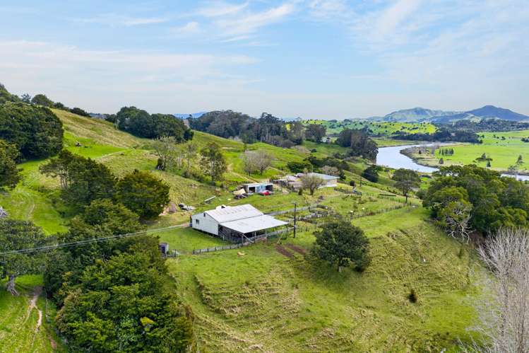 1334 Pukehuia Road Tangiteroria_19