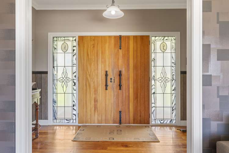 736 Tukairangi Road Kinloch_6