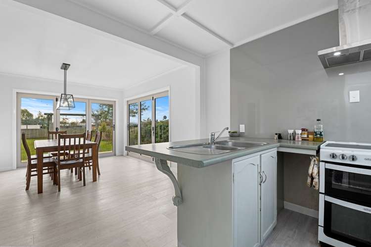 9 Charles Road Hannahs Bay_6