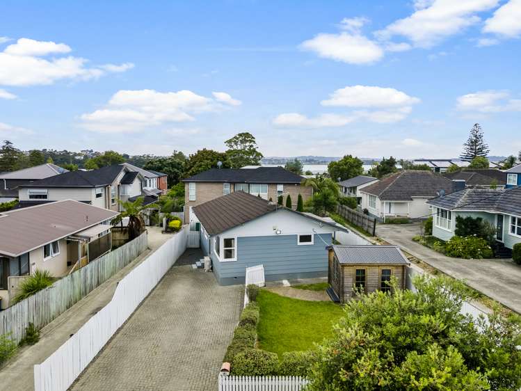 18 Rewarewa Road Te Atatu Peninsula_27