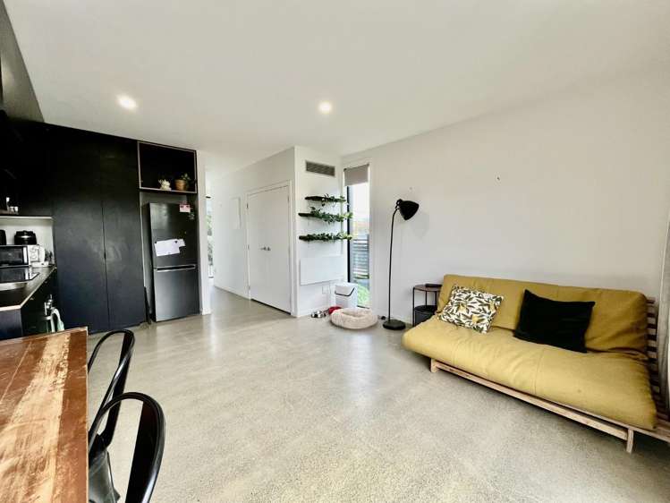  A/431 Jackson Street Petone_3
