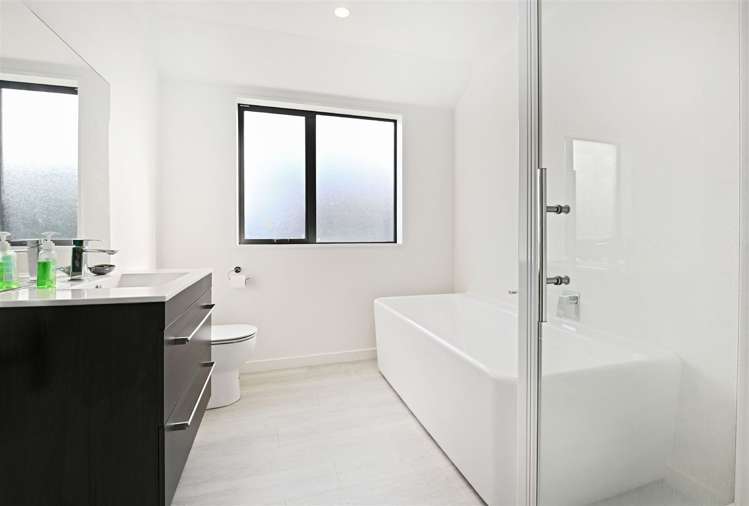 5 Walter Place Kirwee_16