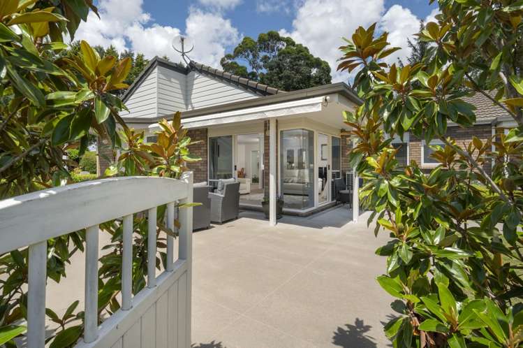 2/674 Ranginui Road Welcome Bay_13