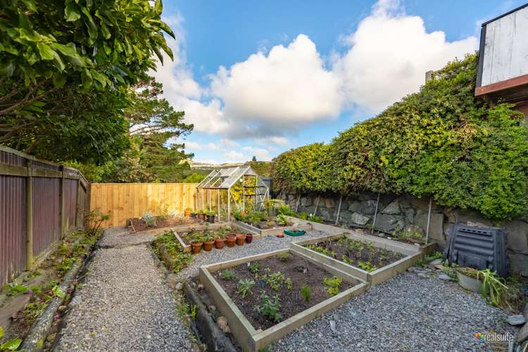 18 Mark Avenue Paparangi_9