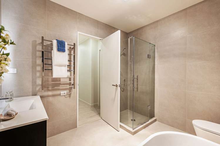 70 Taikura Avenue Red Beach_10