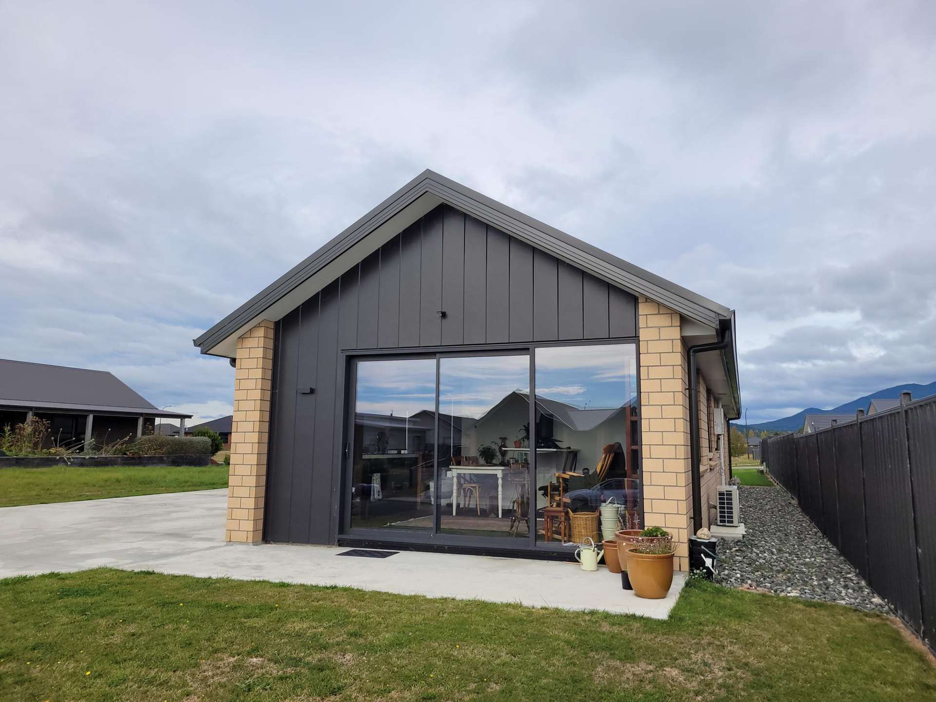 B/25 Hidden Lakes Avenue Te Anau_0