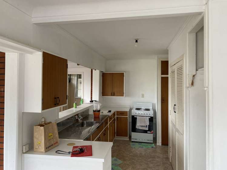 3/69 Royal View Road Te Atatu South_9