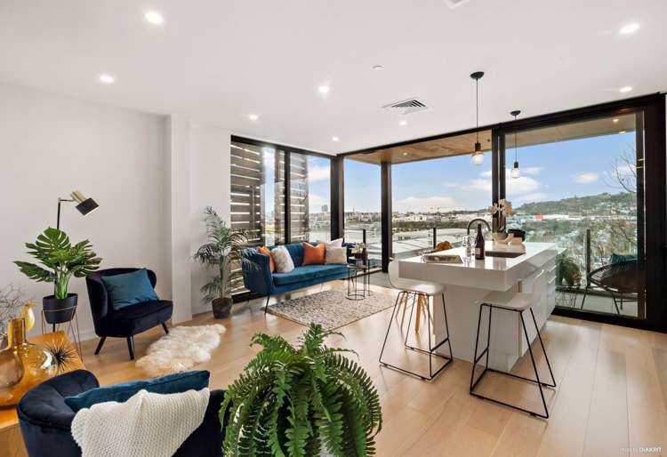 304/1 Turakina Street_0