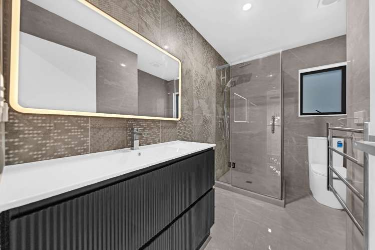 84C Botany Road Botany Downs_6