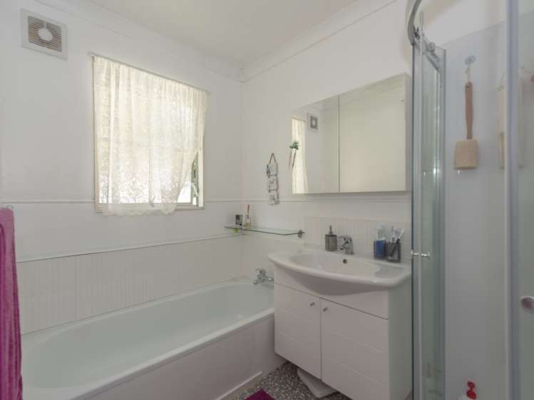 72b Oakfield Crescent Pukete_7