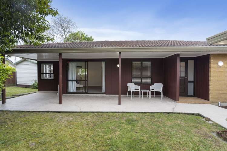 3/153a Te Atatu Road Te Atatu South_9