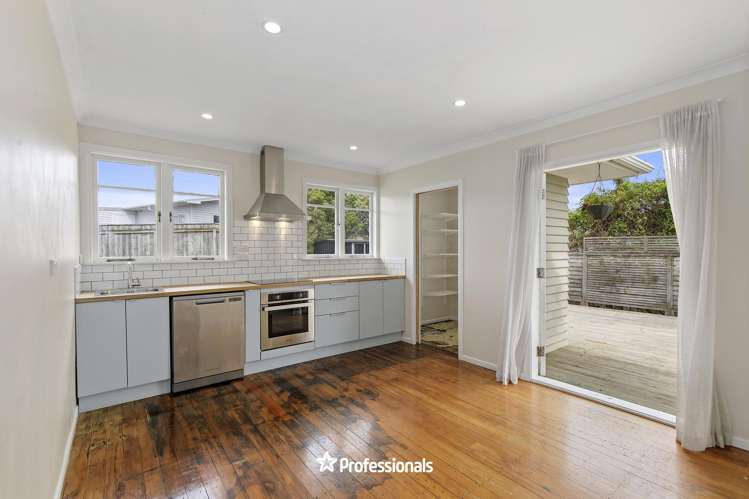 18 Titoki Road Raumati Beach_2