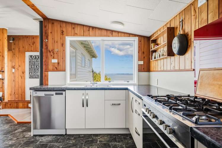 129 Church Street Onerahi_11