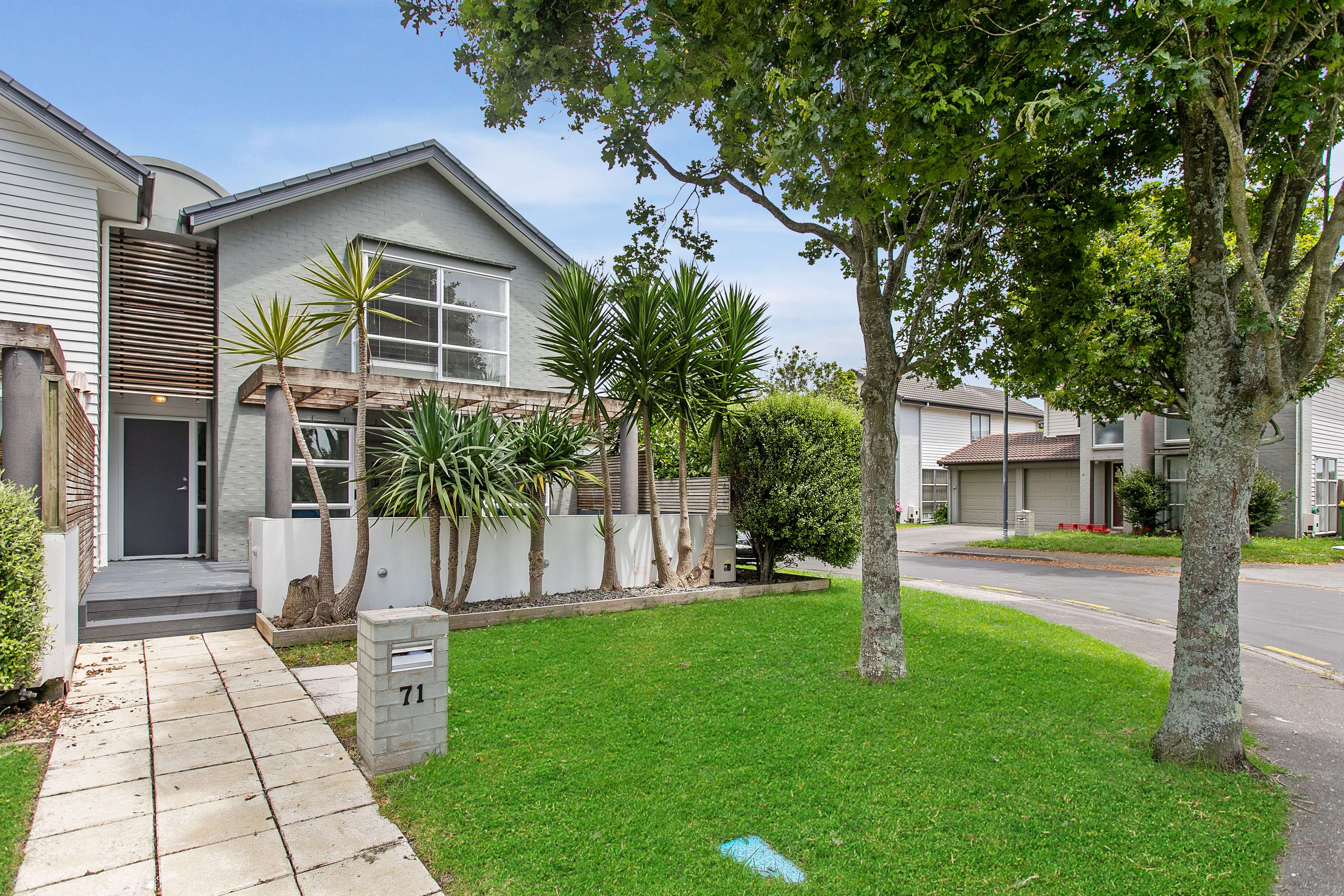 71 The Track Takanini Papakura Houses for Sale One Roof