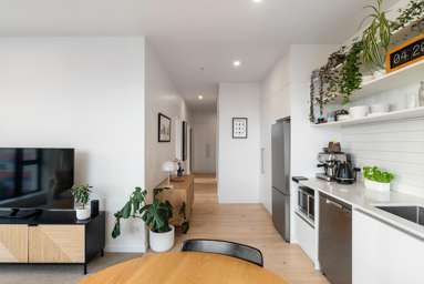 402/120 Victoria Street_3