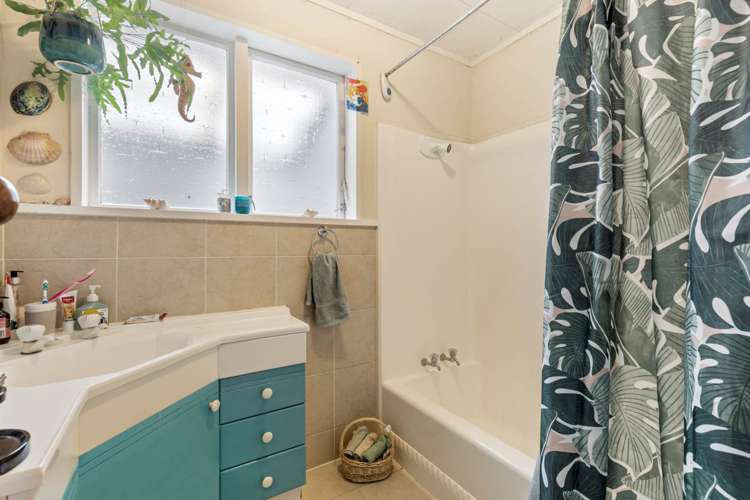 45 Seaward Place Wattle Downs_14